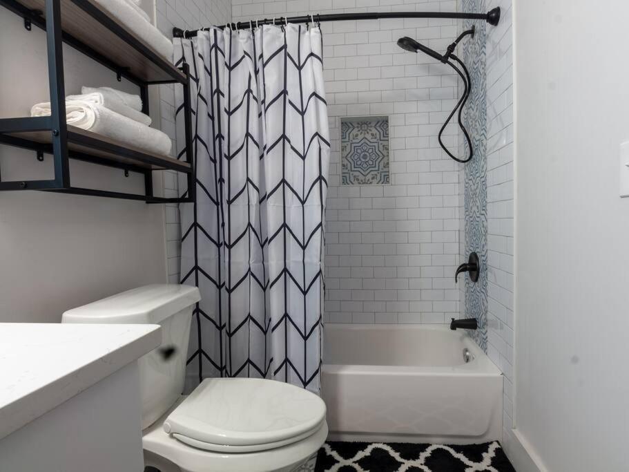 אטלנטה Five75Lux Atl King Bed & Game Room Downtown מראה חיצוני תמונה